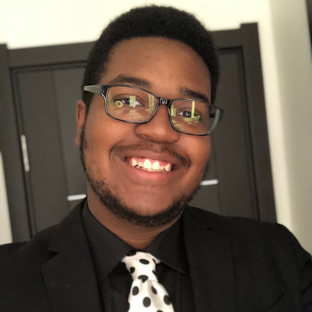 Meet your Posher, Nicholas